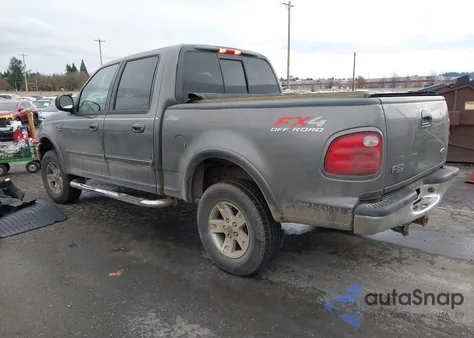 2002 Ford F-150 Lariat/Xlt from USA, damaged, VIN 1FTRW08L32KA10534